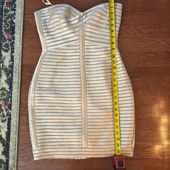 NWT BCBG rose gold dress size 4 - Picture 9 of 11